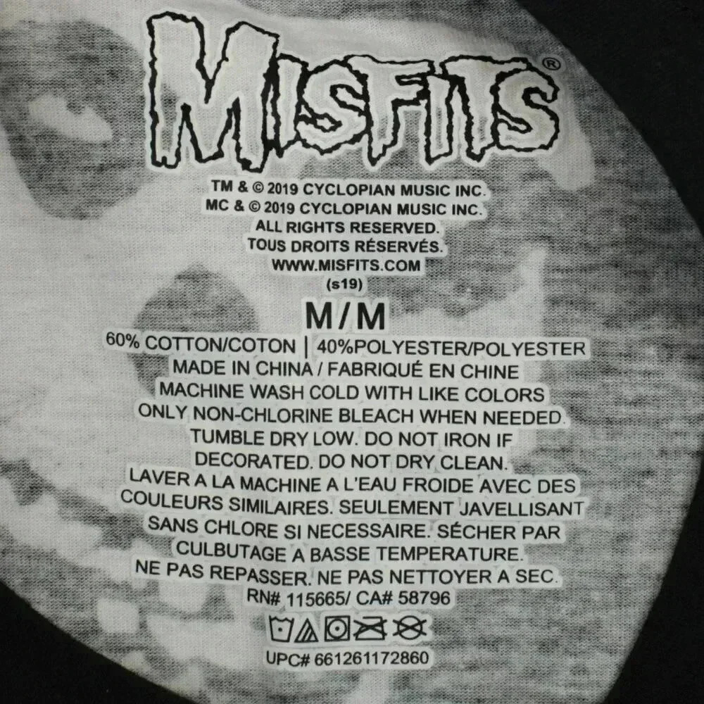 Misfits Men's Graphic Tee T Shirt Sizes M & L Allover Skull Print Crewneck - Picture 6 of 7